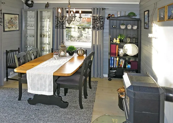 Chalet Karlbu By Interhome Ljosland